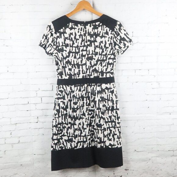 CHIC BY JACOB BLACK & WHITE DESIGN SHORT SLEEVE V NECK MIDI DRESS SIZE XS - Picture 7 of 9